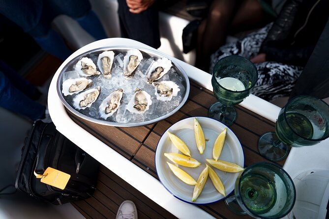 oyster-odyssey-barcelonas-premier-sailing-and-seafood-adventure
