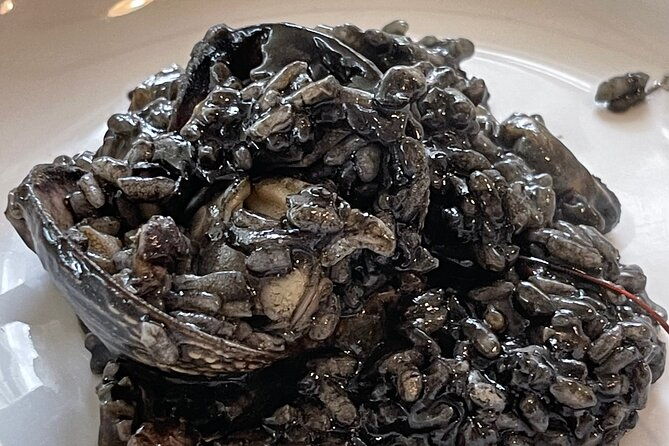 oysters-testing-private-tour-to-ston