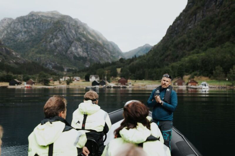 oystese-hardangerfjord-rib-safari-to-the-fyksesund-branch