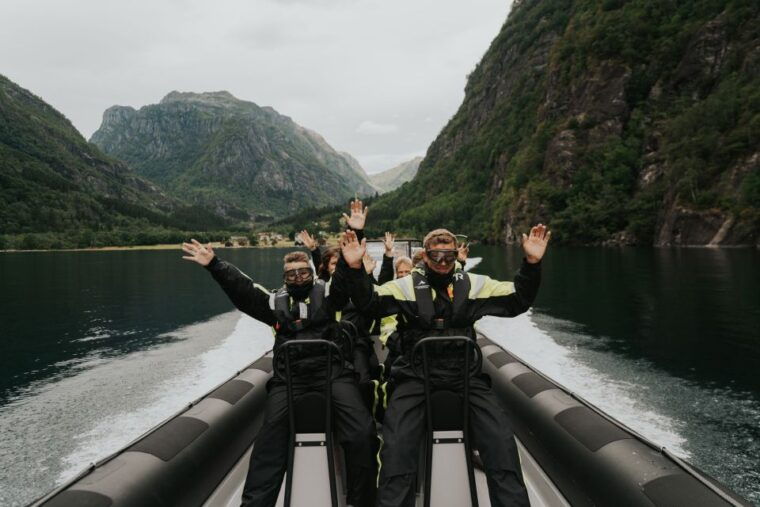 oystese-hardangerfjord-rib-safari-to-the-fyksesund-branch