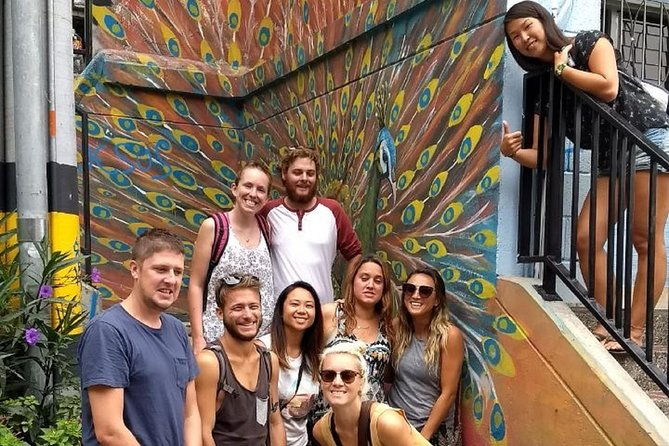 pablo-escobar-and-comuna-13-small-group-half-day-tour