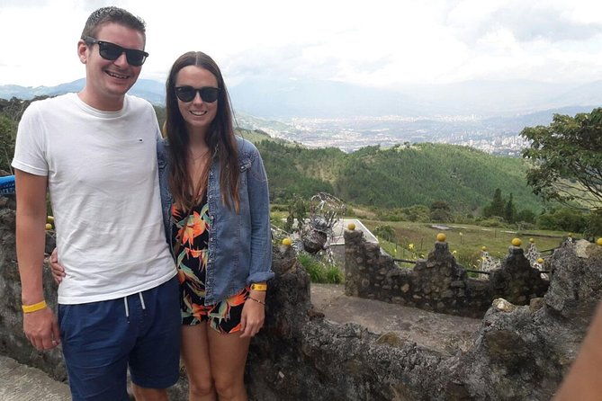pablo-escobar-museum-and-the-new-medellin-full-day-tour-by-carlos-the-excop