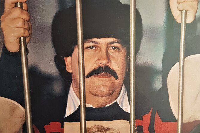 pablo-escobar-private-half-day-cultural-tour-in-medellin