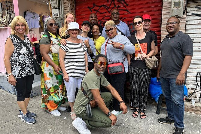 pablo-escobar-tour-and-comuna-13-private-tour
