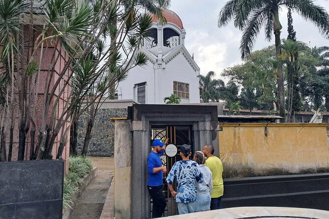 pablo-escobar-tour-his-beginnings-in-crime
