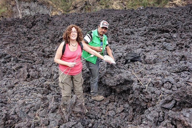 pacaya-volcano-day-trip-from-guatemala-city