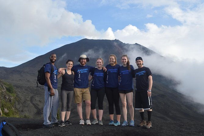 pacaya-volcano-overnight-tour-from-antigua