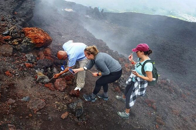 pacaya-volcano-tour-from-antigua