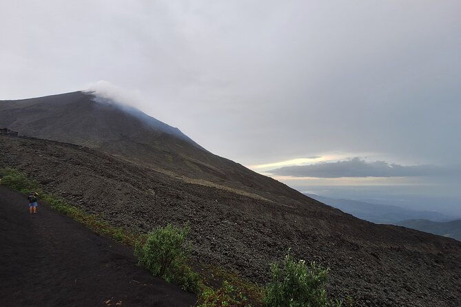 pacaya-volcano-tour-from-antigua-guatemala