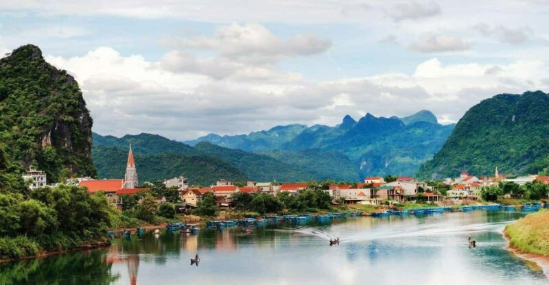 package-phong-nha-2-day-1-night-group-tour-from-dong-hoi