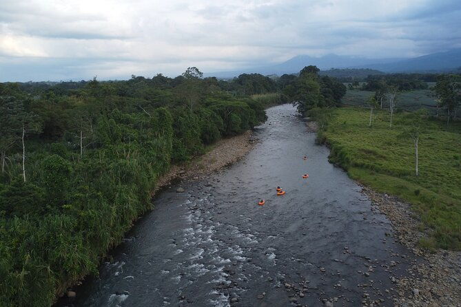 packraft-in-rio-tres-amigos