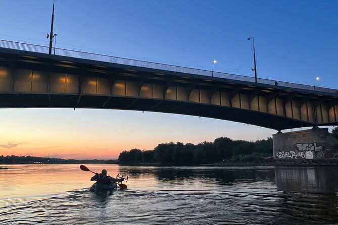 packrafting-kayaking-vistula-river-warsaw