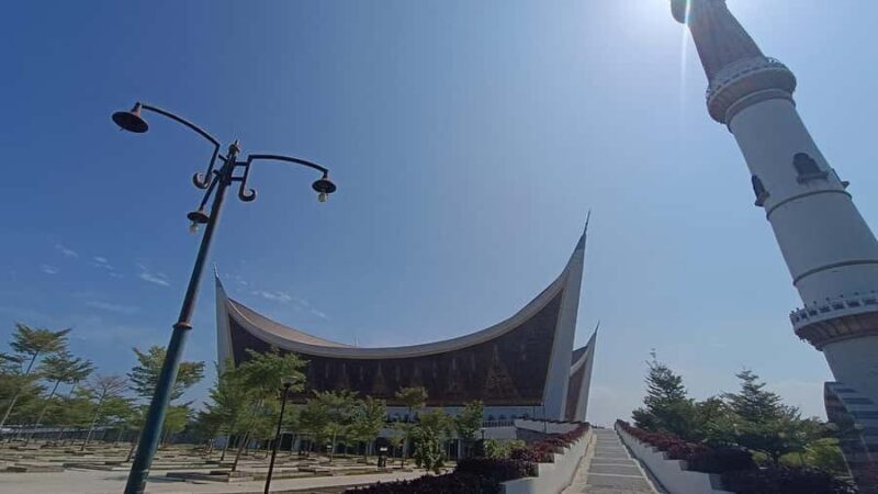 Padang: 3-Day Bukittinggi Tour with Meals and Hotel - Who Would Love This Tour?