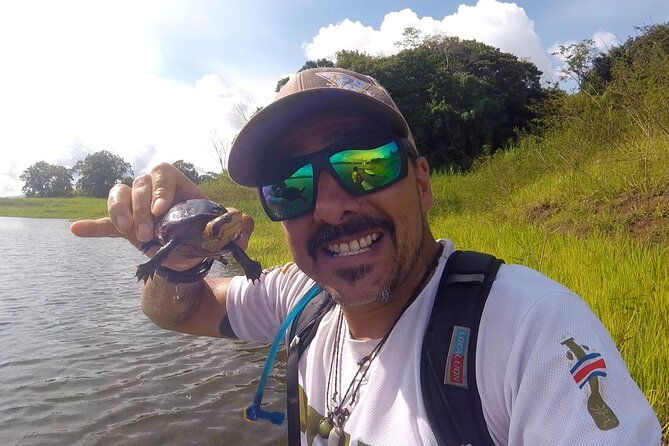 paddle-board-private-tour-nuevo-arenal-lake-arenal