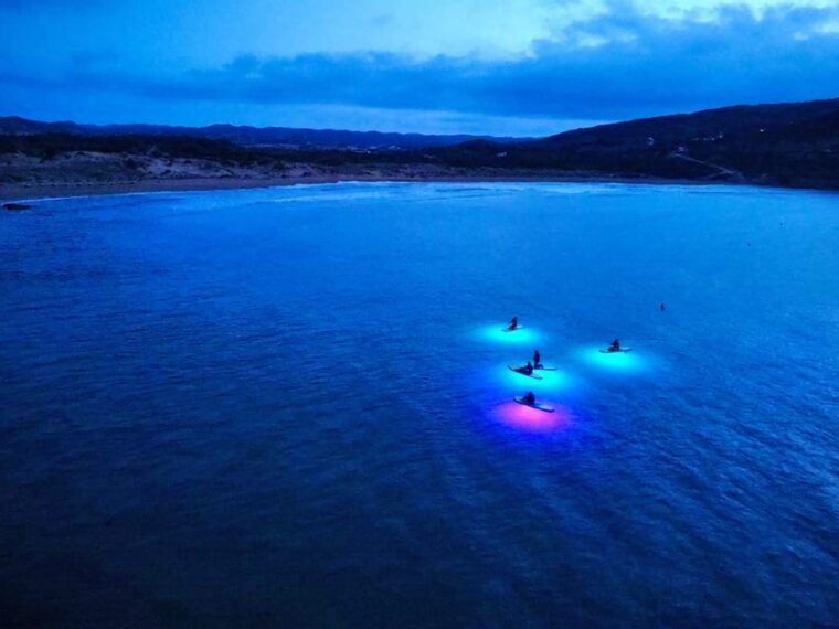paddle-surf-with-led-lights-at-sunset-in-menorca