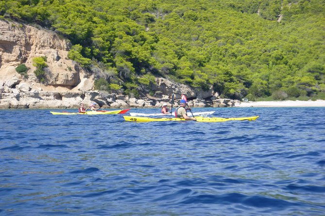 paddle-under-the-castles-palamidi-acropolis-of-argos-bourtzi-island