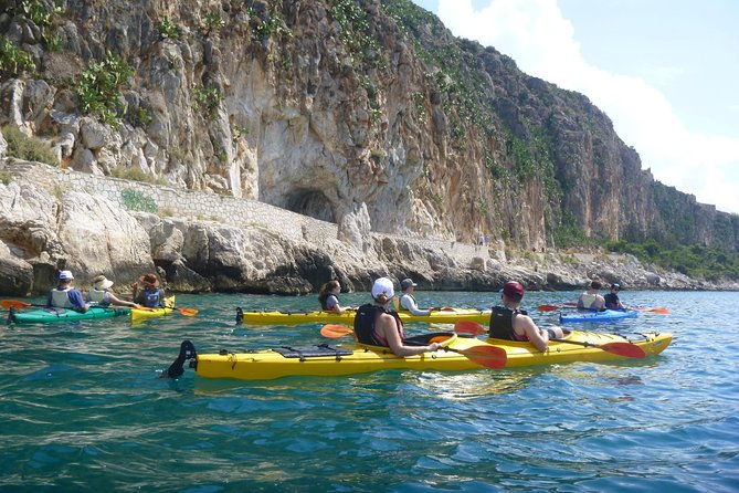 paddle-under-the-castles-palamidi-acropolis-of-argos-bourtzi-island