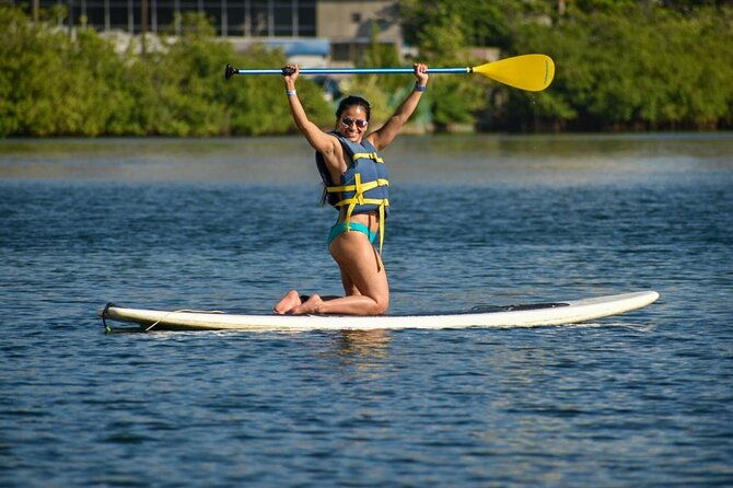 paddleboard-rental-at-the-condado-lagoon