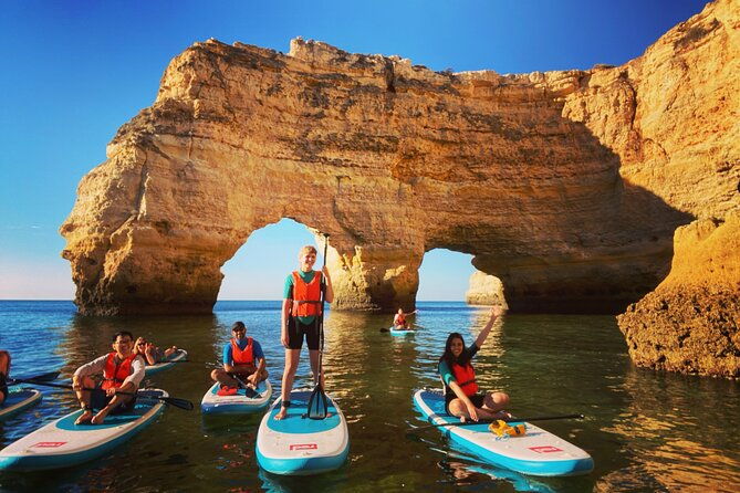 paddleboarding-adventure-at-benagil-caves