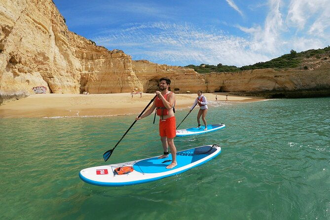 paddleboarding-adventure-at-benagil-caves