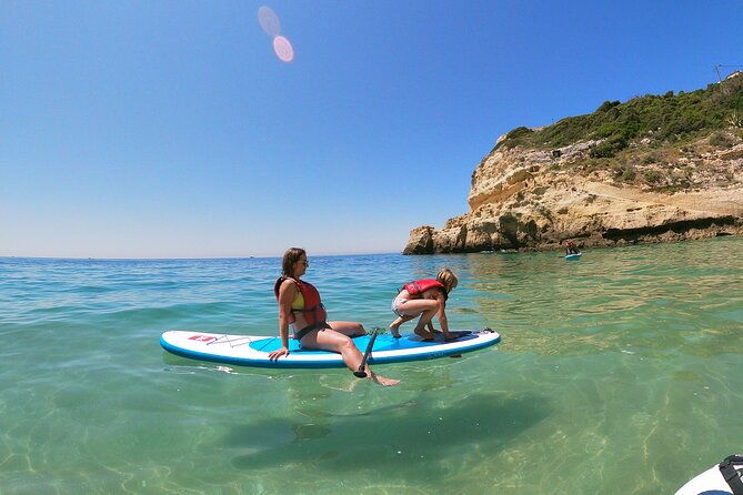 paddleboarding-adventure-at-benagil-caves