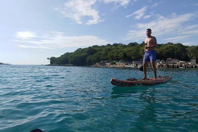 paddleboarding-in-the-island
