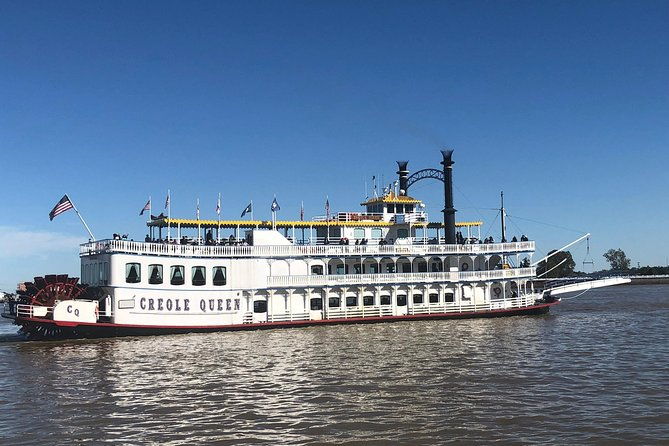 paddlewheeler-creole-queen-historic-mississippi-river-cruise