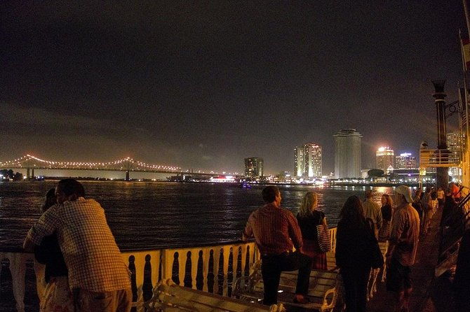 paddlewheeler-creole-queen-jazz-dinner-cruise-in-new-orleans