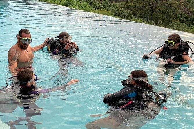 padi-open-water-diving-course-in-costa-rica-3-days