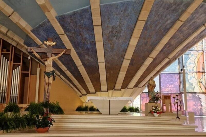 padre-pios-shrine-in-san-giovanni-rotondo-from-bariapulia