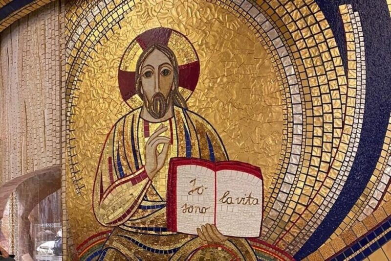 padre-pios-shrine-in-san-giovanni-rotondo-from-bariapulia