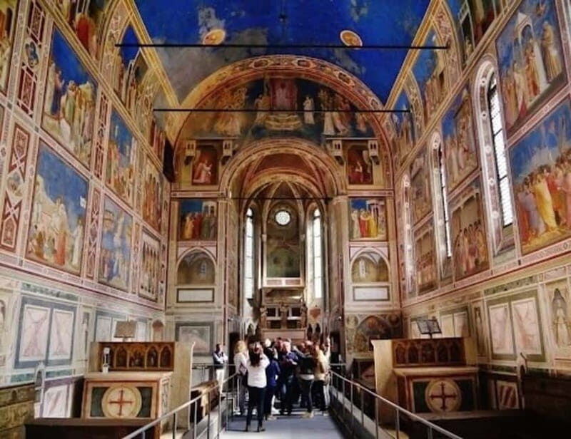 Padua: evening tour with admission to the Scrovegni Chapel - Key Points