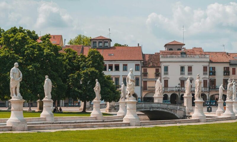 Padua: small group walking tour with the Scrovegni Chapel - An In-Depth Look at the Tour Experience