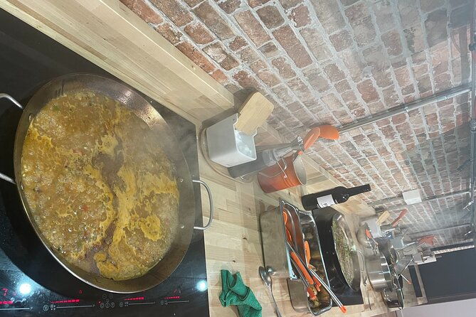 paella-cooking-class-with-basque-sangria-in-bilbao