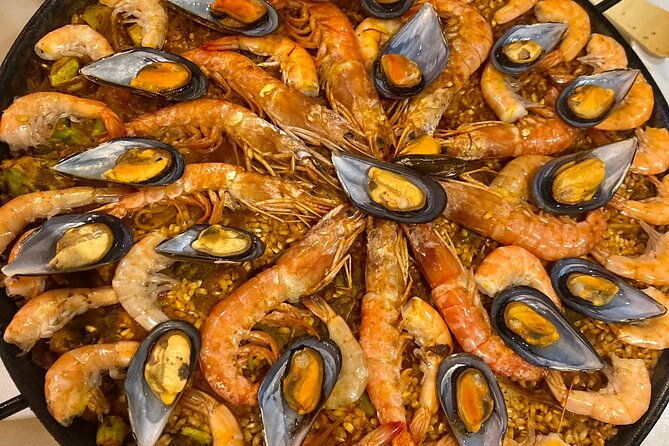 paella-sangria-showcooking-experience