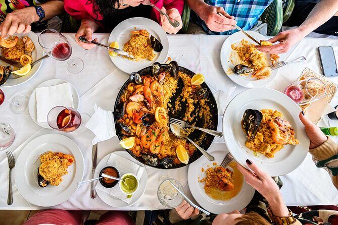 Paella Workshop with Bottomless Sangria in Central Madrid - FAQ