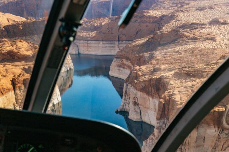 page-horseshoe-bend-helicopter-flight-tower-butte-landing