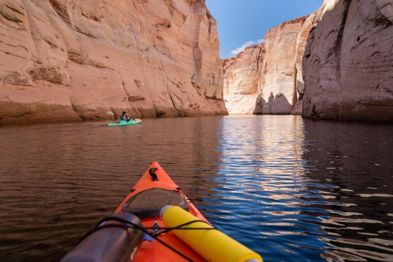 page-lake-powell-guided-kayak-water-antelope-canyon-tour