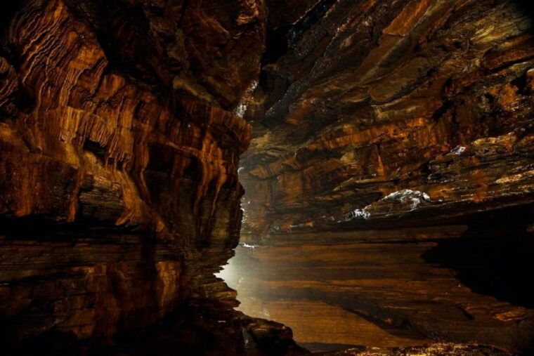 pagoda-hill-water-falls-cave-private-day-tour-on-pokhara