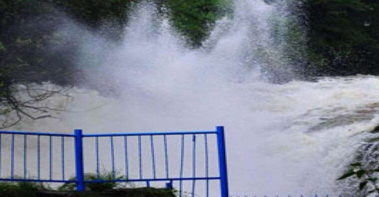 pagoda-hill-water-falls-cave-private-day-tour-on-pokhara