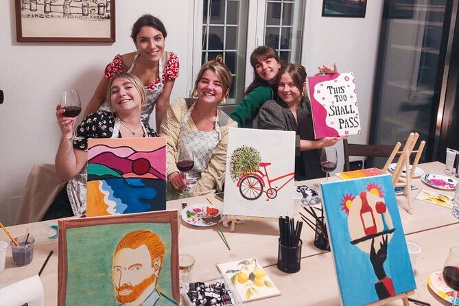paint-and-free-flowing-wine-art-class-in-rome-3