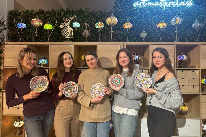 Paint and Sip Classes Brisbane: Ceramic Plates & Bowls - The Experience Provider  