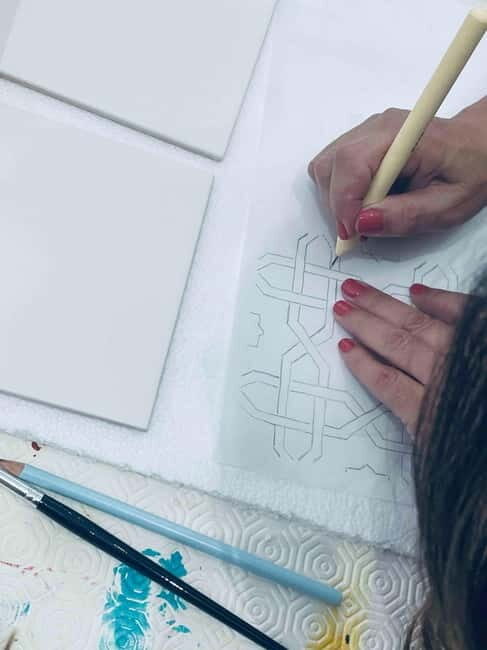 Paint Your Tile and Create Your Unique Piece in an Art Gallery in Lisbon - Who Should Consider This Experience?