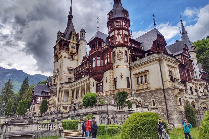 painted-monasteries-of-bucovina-transylvania-citadels-4-days-private-tour