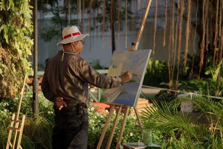 painting-by-the-river-kalanan-riverside-resort