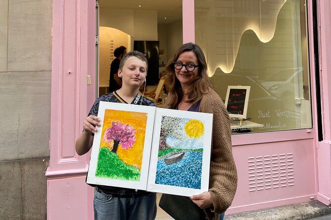 painting-experience-in-an-art-cafe-in-paris