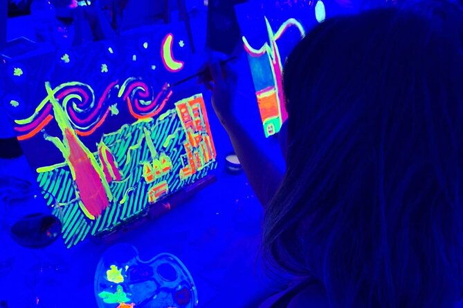 painting-my-own-starry-night-at-buenos-aires-fluo-obelisco-area