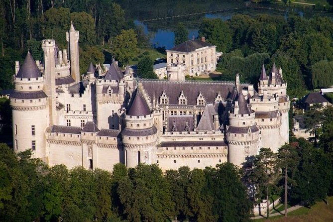 palace-of-pierrefonds-private-trip