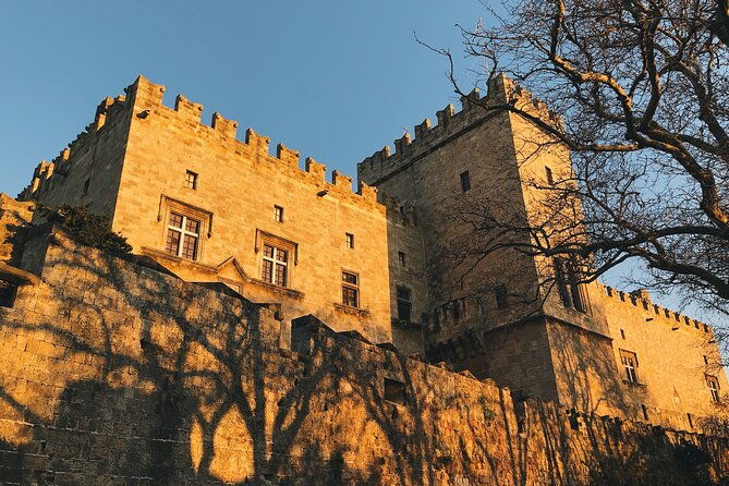 palace-of-the-grand-master-ticket-guided-private-tour-4