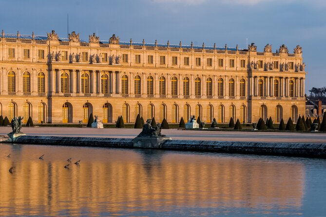 palace-of-versailles-and-gardens-by-bus-from-paris